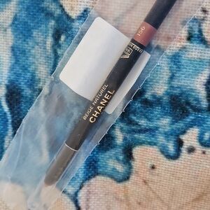 CHANEL Longwear Lip Pencil 156 Beige Naturel